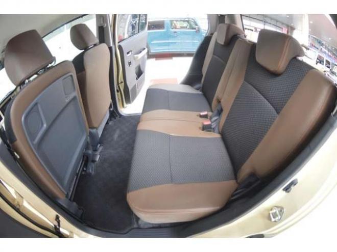 ハスラーワンダラー 4WD　ワンオーナー特別仕様4WDセーフティサポート搭載アイドリングストップ横滑り防止装置LEDライトシートヒーターCDウインカーミラーヒーター 660