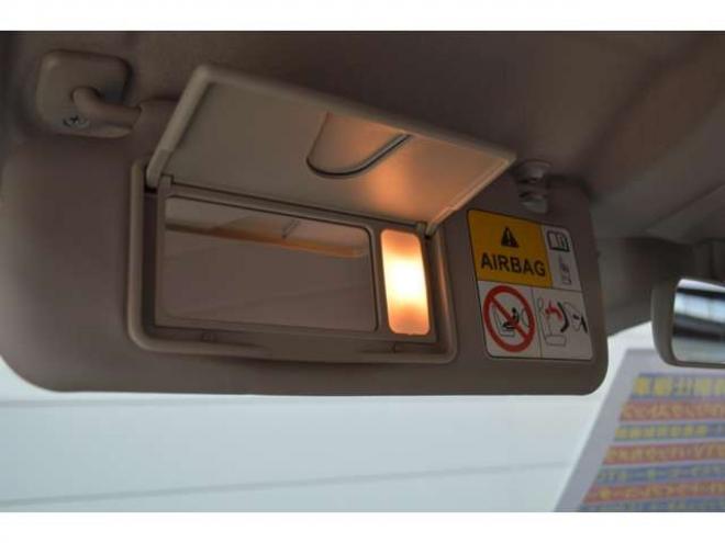 ラパンモード 4WD　4WDワンオーナー特別仕様車エネチャージアイドリングストップレーダーブレーキサポート誤発信抑制機能SDナビTVバックカメラLEDライトETCドライブレコーダー 660