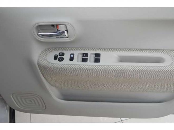 ラパンX 4WD　エネチャージ4WDアイドリングストップセーフティサポート搭載レーダブレーキサポート誤発信抑制機能ドライブレコーダーLEDライトCDシートヒーター 660