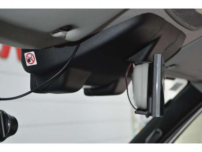 イグニス1.2 Fリミテッド 4WD　ワンオーナー特別仕様車ハイブリット4WDセーフティサポート搭載アイドリングストップ横滑り防止装置パドルシフト7インチワイドナビTVバックカメラLEDライトクルーズコントロール 1200