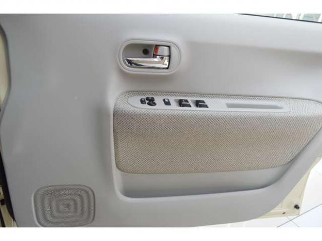 ラパンS 4WD　エネチャージ4WDアイドリングストップセーフティサポート全方位モニター付ナビTVバックカメラLEDライトETCシートヒーター 660