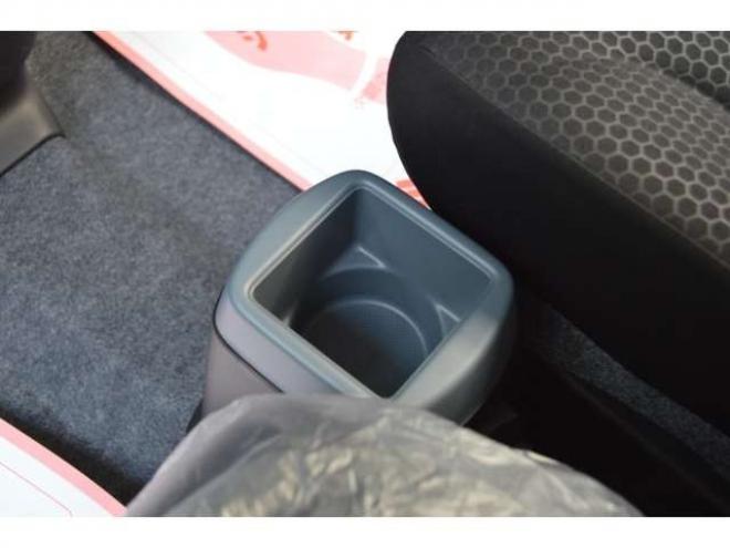 スペーシアベースXF 4WD　届出済未使用車4WDセーフティサポート搭載デュアルセンサーブレーキサポート後退時ブレーキサポート横滑り防止装置アダプティブクルーズコントロールLEDライト右側オートスライドドア 660