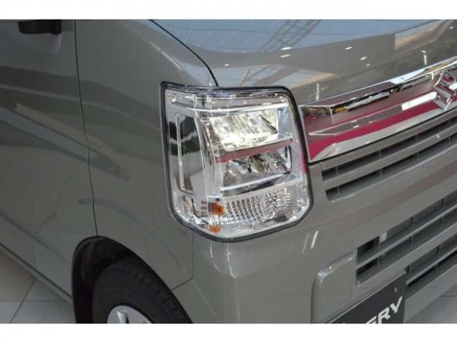 エブリィジョイン ターボ ハイルーフ 4WD　届出済未使用車4WDターボCVTセーフティサポート搭載アイドリングストップ横滑り防止装置ディスプレイオーディオハイビームアシストLEDライト 660