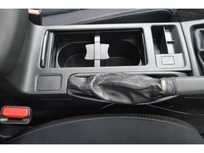 インプレッサスポーツ 1.6 i-L 4WD　5速マニュアル横滑り防止ナビTVドラレコETC 1600