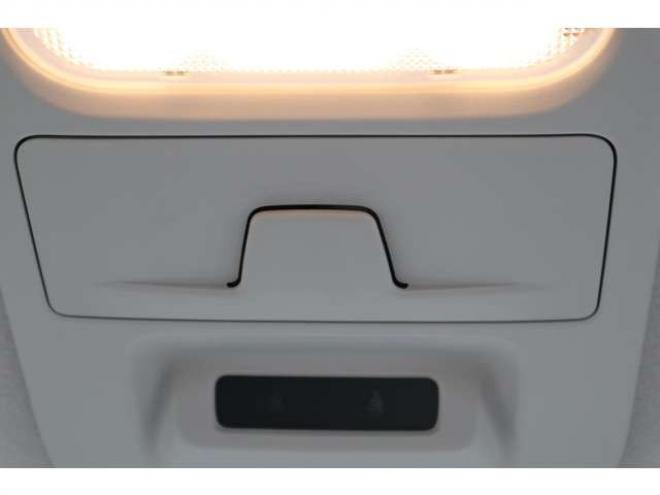 eKクロススペースM 4WD　オーディオレス　LEDヘッドライト　衝突軽減ブレーキ　車線逸脱警報機能　パーキングソナー 660