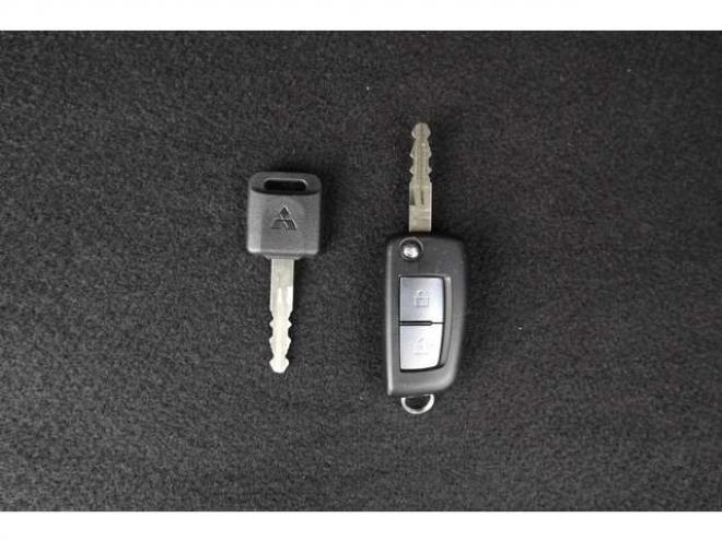 eKクロススペースM 4WD　CDプレイヤー　シートヒーター　LED 660