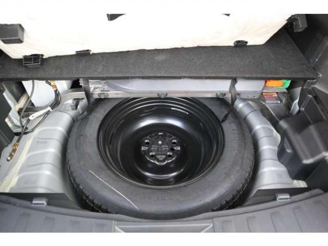 エクストレイル2.0 20S ハイブリッド 4WD　純正フルセグナビ　ETC　アラウンドビューカメラ　パーキングアシスト　ヒルディセントコントロール　クルーズコントロール　パーキングソナー 2000