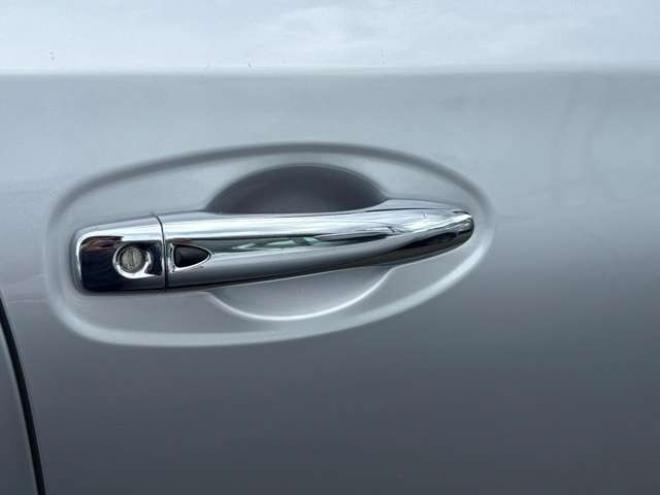 エクストレイル2.0 20S ハイブリッド 4WD　純正フルセグナビ　ETC　アラウンドビューカメラ　パーキングアシスト　ヒルディセントコントロール　クルーズコントロール　パーキングソナー 2000