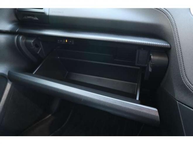 インプレッサスポーツ 1.6 i-L アイサイト 4WD　社外ナビ　バックカメラ　ETC　パドルシフト　電動パーキングブレーキ　アイサイト　アダプティブクルーズコントロール 1600