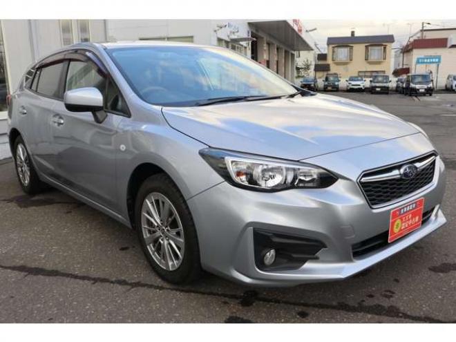 インプレッサスポーツ 1.6 i-L アイサイト 4WD　社外ナビ　バックカメラ　ETC　パドルシフト　電動パーキングブレーキ　アイサイト　アダプティブクルーズコントロール 1600