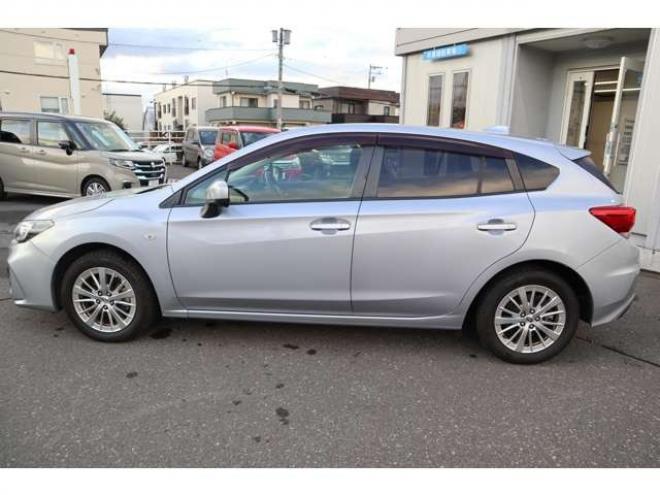 インプレッサスポーツ 1.6 i-L アイサイト 4WD　社外ナビ　バックカメラ　ETC　パドルシフト　電動パーキングブレーキ　アイサイト　アダプティブクルーズコントロール 1600