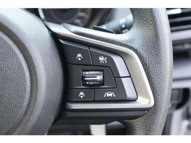 インプレッサスポーツ 1.6 i-L アイサイト 4WD　社外ナビ　バックカメラ　ETC　パドルシフト　電動パーキングブレーキ　アイサイト　アダプティブクルーズコントロール 1600
