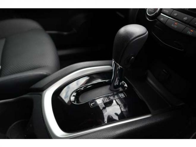 エクストレイル2.0 20X エマージェンシーブレーキパッケージ 2列車 4WD　社外ナビ　バックカメラ　前側ドラレコ 2000