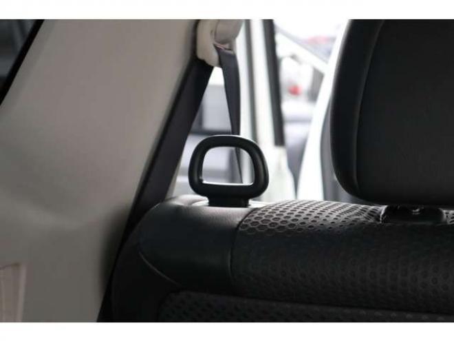 エクストレイル2.0 20X エマージェンシーブレーキパッケージ 2列車 4WD　社外ナビ　バックカメラ　前側ドラレコ 2000