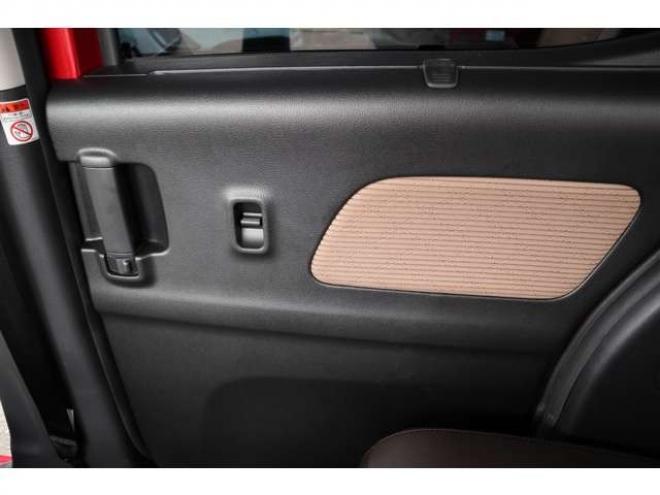 デイズルークスハイウェイスターX Vセレクション 4WD　アラウンドビューモニター(ルームミラー)　両側電動スライドドア　シートヒーター　LEDヘッドライト　エマージェンシーブレーキ 660