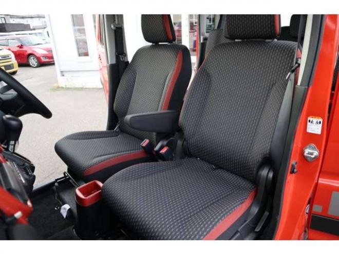 ハスラーハイブリッド X 4WD　デュアルカメラブレーキ　LEDヘッドライト 660