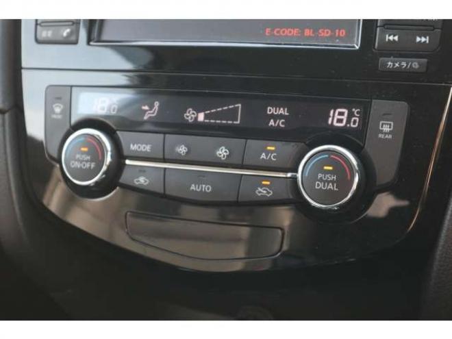 エクストレイル2.0 20S ハイブリッド 4WD　純正フルセグナビ　全方位モニター　ETC インテリジェントルームミラー　ヒルディセントコントロール 2000