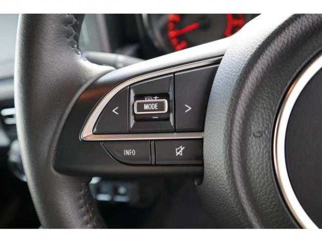 ジムニーXC 4WD　LEDヘッドライト　ヘッドライトウォッシャー　オートライト　デュアルセンサーブレーキサポート　シートヒーター 660
