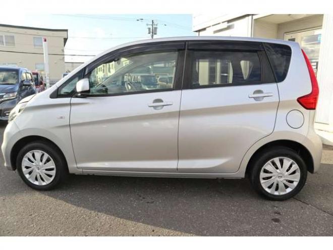 デイズS 4WD　CDプレイヤー　エマージェンシーブレーキ　運転席シートヒーター　踏み間違い衝突防止アシスト 660