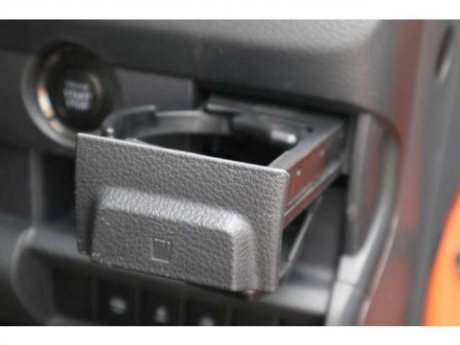 フレアクロスオーバーXG 4WD　シートヒーター　HID　衝突軽減ブレーキ 660