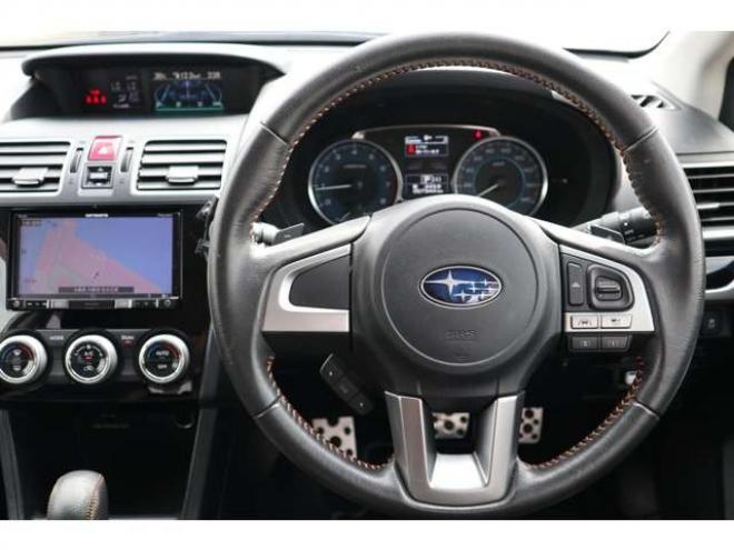 インプレッサXV2.0i-L アイサイト 4WD　純正ナビ　バックカメラ　ETC 前側ドラレコ 2000