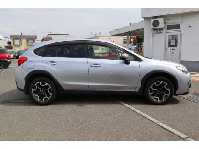 インプレッサXV2.0i-L アイサイト 4WD　純正ナビ　バックカメラ　ETC 前側ドラレコ 2000