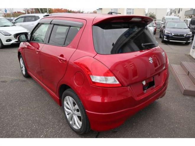 スイフト1.2 RS-DJE 4WD　社外フルセグナビ　社外前後ドラレコ　ETC　社外エンジンスターター　シートヒータ　HIDヘッドライト　パドルシフト　クルーズコントロール 1200