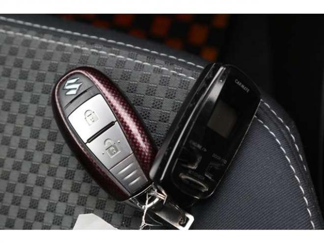 スイフト1.2 RS-DJE 4WD　社外フルセグナビ　社外前後ドラレコ　ETC　社外エンジンスターター　シートヒータ　HIDヘッドライト　パドルシフト　クルーズコントロール 1200