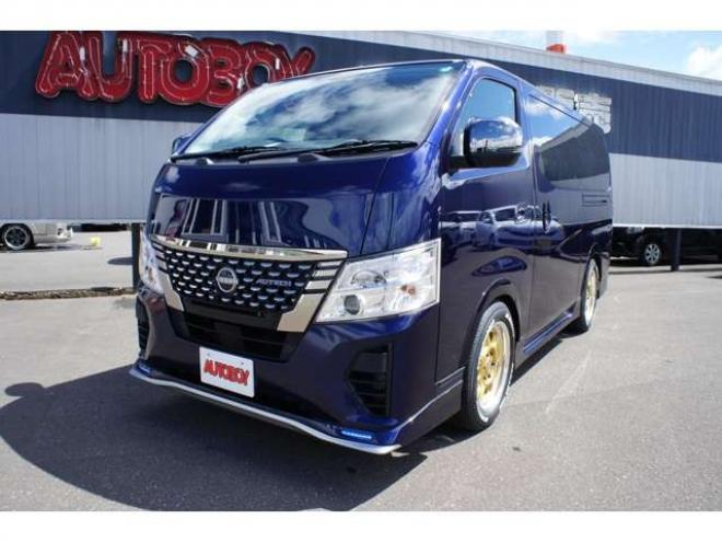 キャラバン2.4 AUTECH エクステリア セレクション ロングボディ ディーゼルターボ 4WD　エクステリアセレクション4WD　Bodyline新作17インチAW&薄型オーバーフェンダー&ベッドキットTYPE2　ヨコハマPARADA215/60R17 登録済未使用車 2400