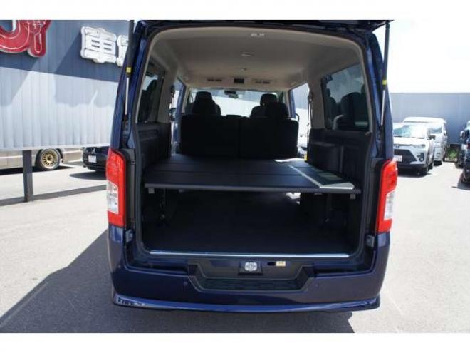 キャラバン2.4 AUTECH エクステリア セレクション ロングボディ ディーゼルターボ 4WD　エクステリアセレクション4WD　Bodyline新作17インチAW&薄型オーバーフェンダー&ベッドキットTYPE2　ヨコハマPARADA215/60R17 登録済未使用車 2400