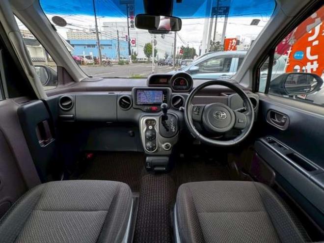 スペイド1.5 G 4WD　トヨタセーフティセンス　プッシュスタート　ナビ　バックカメラ　フルセグTV シートヒーター　ステアリングヒーター　ワイパーデアイサー　パワースライドドア 1500