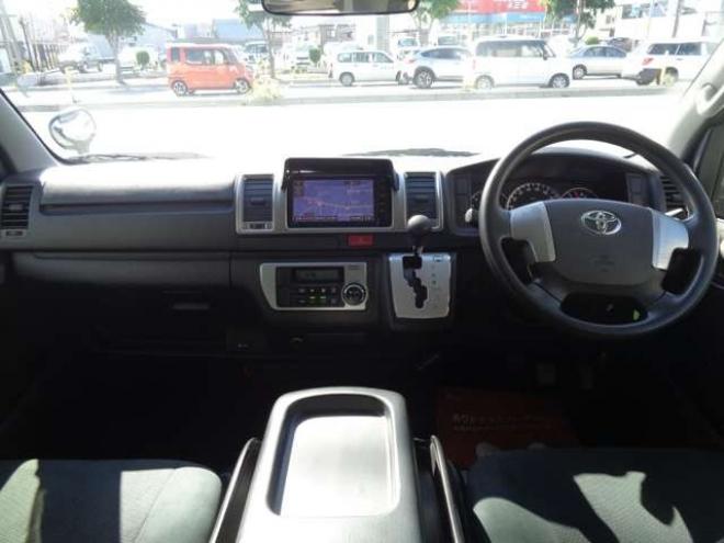 ハイエースバン3.0 スーパーGL ロング ディーゼルターボ 4WD　R4年タイミングベルト交換　キーレス　ナビ　ワンセグ　バックカメラ　バッドラッカー17インチアルミホイール　415コブラボンネット・フロントスポイラー 3000