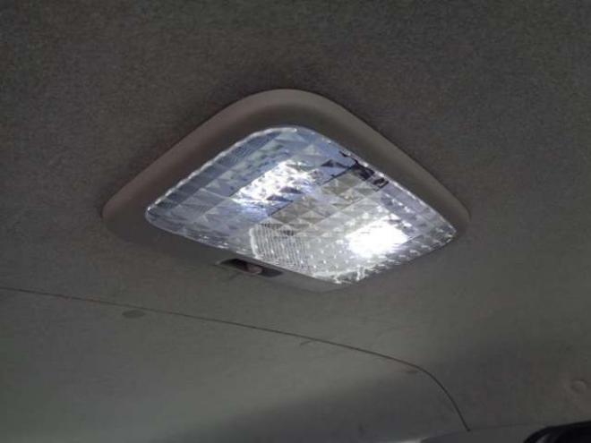 ハイエースバン3.0 スーパーGL ロング ディーゼルターボ 4WD　R4年タイミングベルト交換　キーレス　ナビ　ワンセグ　バックカメラ　バッドラッカー17インチアルミホイール　415コブラボンネット・フロントスポイラー 3000