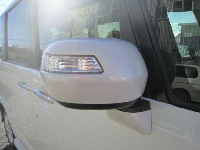 N-BOXカスタムG Lパッケージ 4WD　ワンオーナー パワースラドア ドラレコ エンスタ 夏冬タイヤ 1年間走行無制限保証付 660