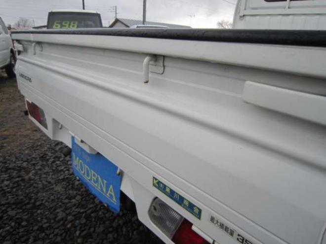 ミニキャブトラック Vタイプ エアコン付 4WD　道外仕入れ 切替式4WD パワステ エアコン スタッドレス+ホイールセット積込み 1年間走行無制限保証付 660