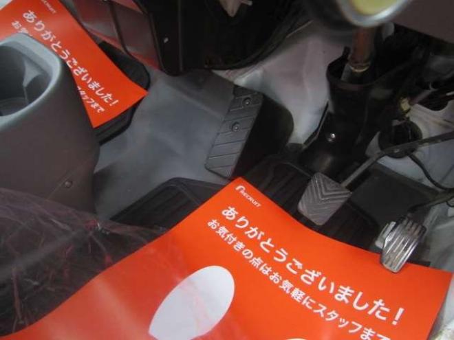 ミニキャブトラック Vタイプ エアコン付 4WD　道外仕入れ 切替式4WD パワステ エアコン スタッドレス+ホイールセット積込み 1年間走行無制限保証付 660