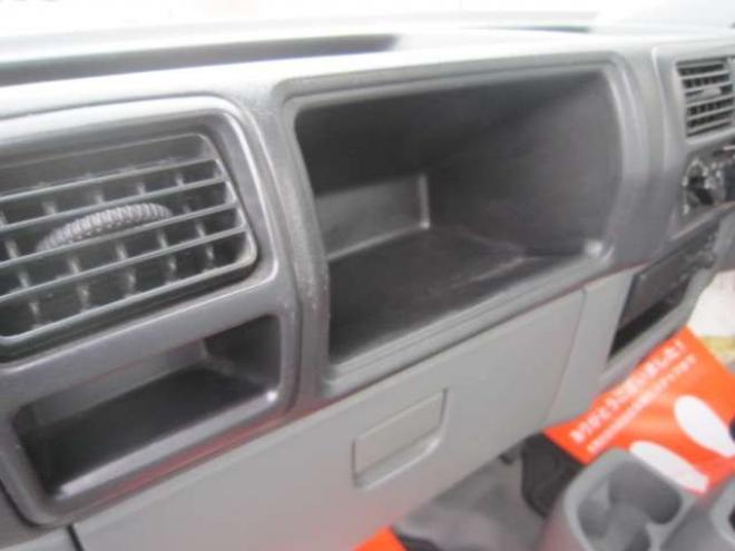 ミニキャブトラック Vタイプ エアコン付 4WD　道外仕入れ 切替式4WD パワステ エアコン スタッドレス+ホイールセット積込み 1年間走行無制限保証付 660