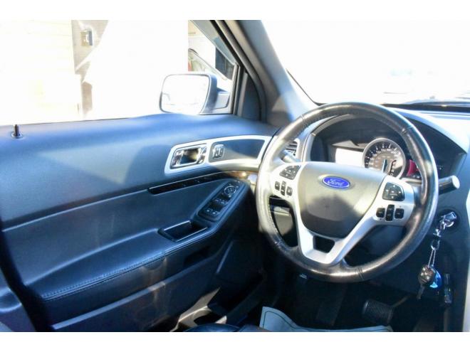 エクスプローラー4WD　リミテッド　委託販売　夏/冬タイヤ　