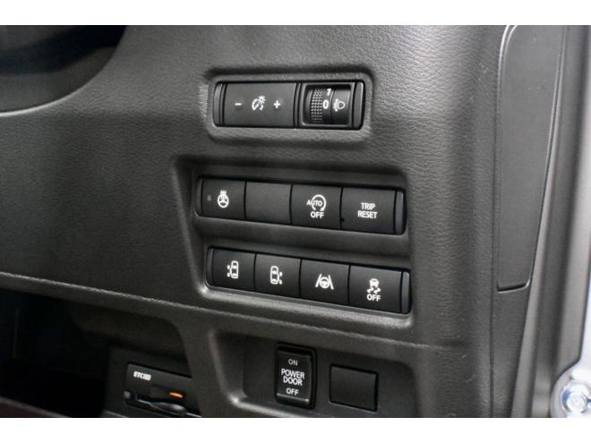 デリカミニデリマルパッケージ　4WD　新車展示　寒冷地仕様　12.3インチメーカーナビ　ETC2.0　純正ドライブレコーダー　イエローデカールパック