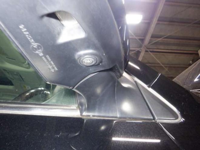 ランドクルーザー200 4.6 ZX 4WD　本州仕入・ナビ・TV・B/T・サンルーフ・革　Bカメラ・ガナドールマフラー・ヒッチメンバー・シートヒーター・エアコン・電動シート・電動リアゲート 4600