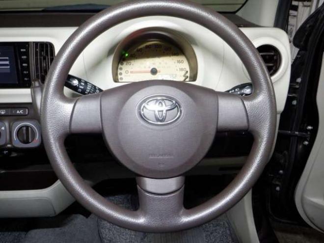 パッソ1.0 X 4WD　ナビ・TV・B/T・エンスタ・デアイサー・寒冷地仕様・純正エンスタ・ワイパーデアイサー・スマートキー・ライトレベライザー・ドアバイザー 1000