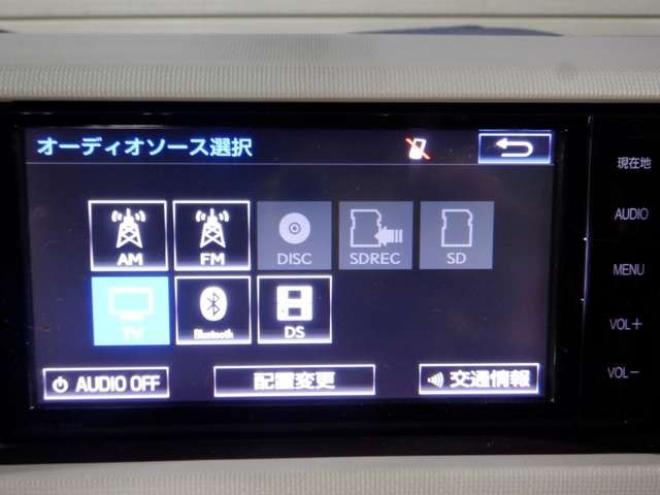 パッソ1.0 X 4WD　ナビ・TV・B/T・エンスタ・デアイサー・寒冷地仕様・純正エンスタ・ワイパーデアイサー・スマートキー・ライトレベライザー・ドアバイザー 1000