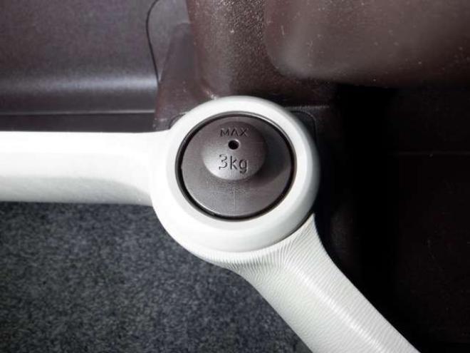 パッソ1.0 X 4WD　ナビ・TV・B/T・エンスタ・デアイサー・寒冷地仕様・純正エンスタ・ワイパーデアイサー・スマートキー・ライトレベライザー・ドアバイザー 1000