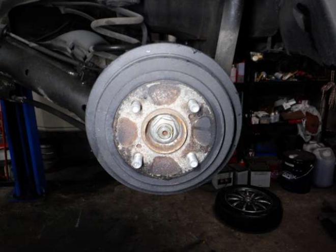 N-WGNカスタムG 4WD　TV・B/T・Bカメラ・HID・ETC・Aストップ　スマートキー・プッシュスタート・フォグランプ・ベンチシート・アイドリングストップ・社外エンスタ 660