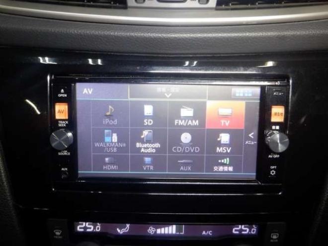 エクストレイル2.0 20X エマージェンシーブレーキパッケージ 2列車 4WD　ナビ・TV・Bluetooth・Bカメラ・LEDヘッド・プッシュスタート・LEDヘッドライト・エマブレ・クリアランスソナー・前席シートヒーター・レーンキープ 2000