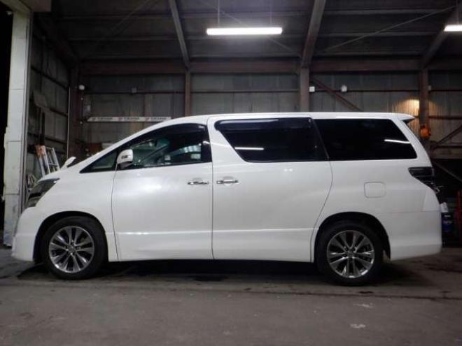 ヴェルファイア2.4 Z プラチナセレクションII 4WD　ナビ・TV・Bカメラ・両側パワスラ・ETC・本州仕入・B/T・フリップダウンモニター・パワーバックドア・HID・フォグランプ・スマートキー 2400