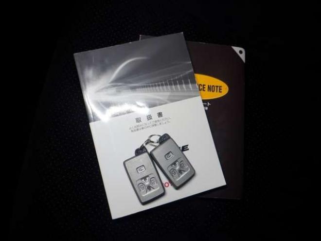 ヴェルファイア2.4 Z プラチナセレクションII 4WD　ナビ・TV・Bカメラ・両側パワスラ・ETC・本州仕入・B/T・フリップダウンモニター・パワーバックドア・HID・フォグランプ・スマートキー 2400