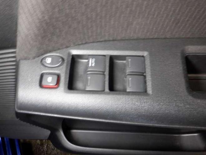 フリード1.5 G ジャストセレクション 4WD　Bluetoothオーディオ・ETC・両側パワスラ・ワイパーデアイサー・HID・スマートキー・ドアバイザー・ナビ・B/T・TV・バックカメラ 1500