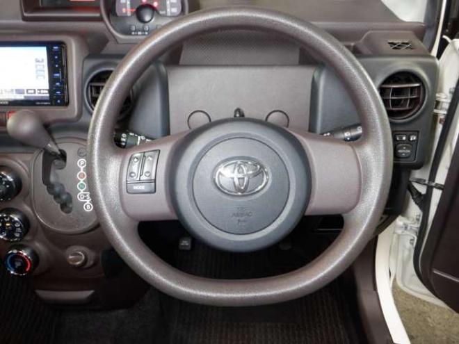 ポルテ1.5 F 4WD　ナビ・TV・B/T・Bカメラ・パワスラ・ETC・ワイパーデアイサー・ライトレベライザー・社外エンスタ・フォグランプ・社外15インチAW 1500