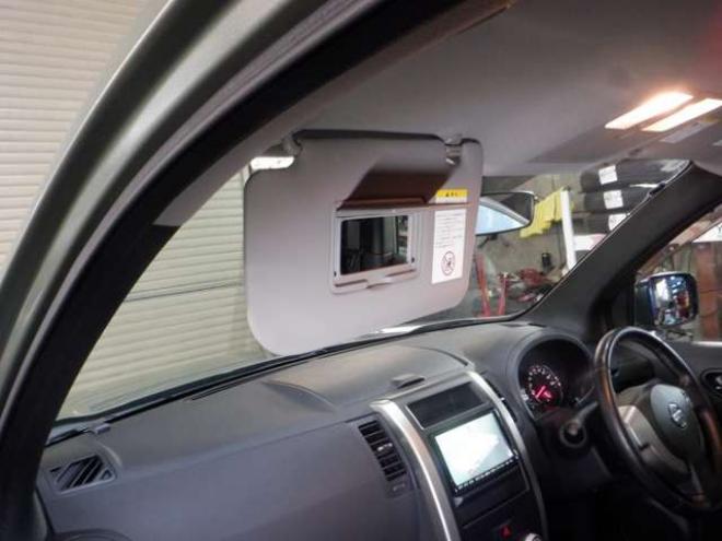 エクストレイル2.0 20GT ディーゼルターボ 4WD　本州仕入・ナビ・TV・Bカメラ・B/T・車検R9/6・修復歴なし・切替4WD・HID・ETC・フォグランプ・クルコン・インテリキー・ルーフレール 2000